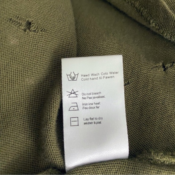 Chaser Olive Green Crew Neck Distressed Studded Paint Splatter T-Shirt Women’s M - Picture 8 of 9